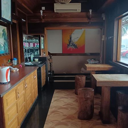 Fins Hotel, Алор Сетар Екстериор снимка
