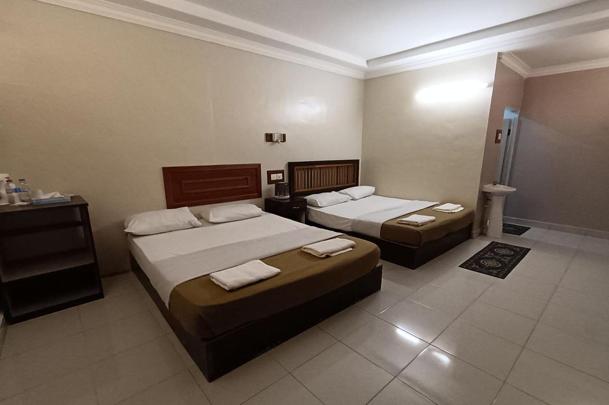 Fins Hotel, Алор Сетар Екстериор снимка