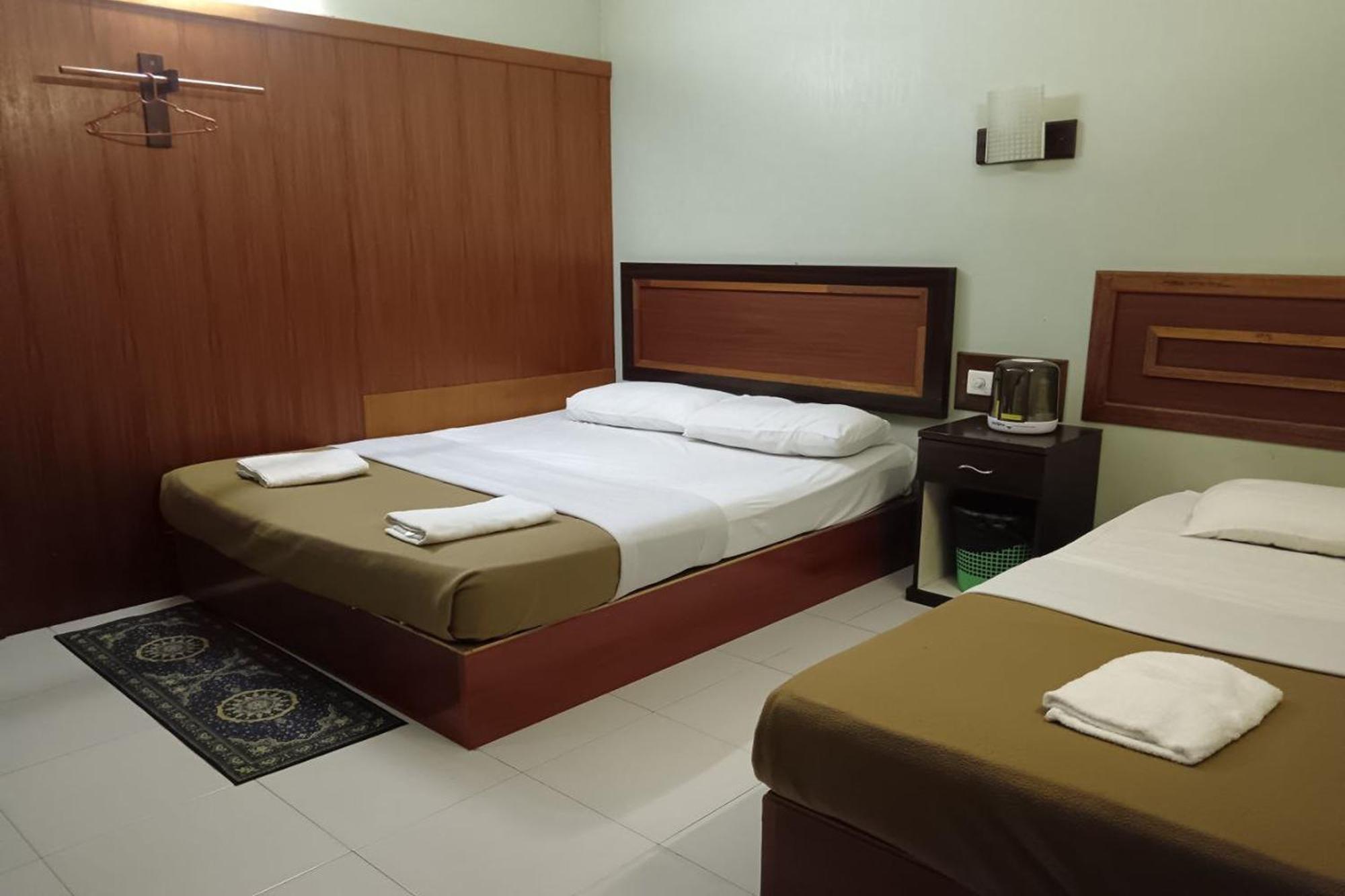 Fins Hotel, Алор Сетар Екстериор снимка